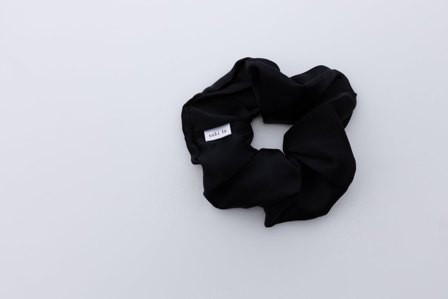 Medium Luxe Silk Scrunchie