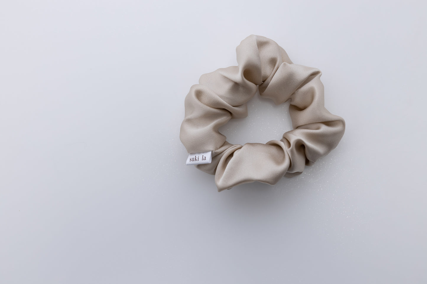 Medium Luxe Silk Scrunchie