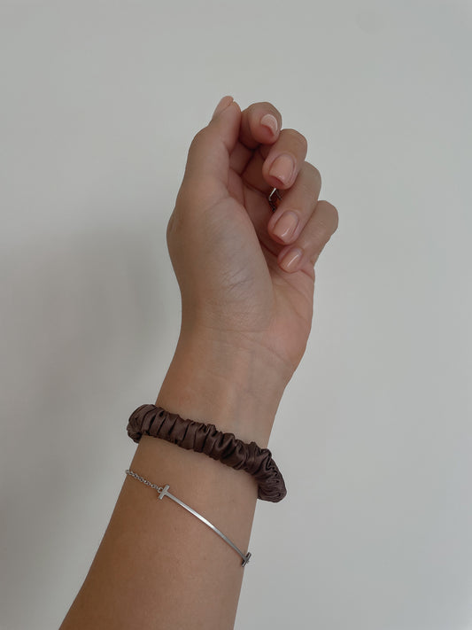 Small Luxe Silk Scrunchie