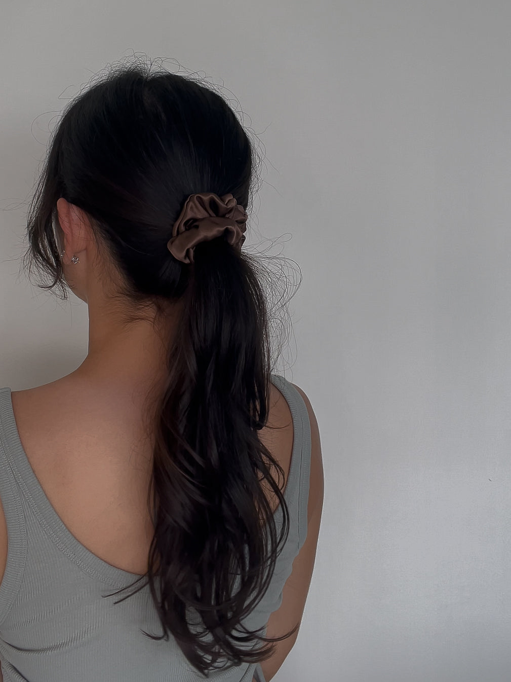 Medium Luxe Silk Scrunchie